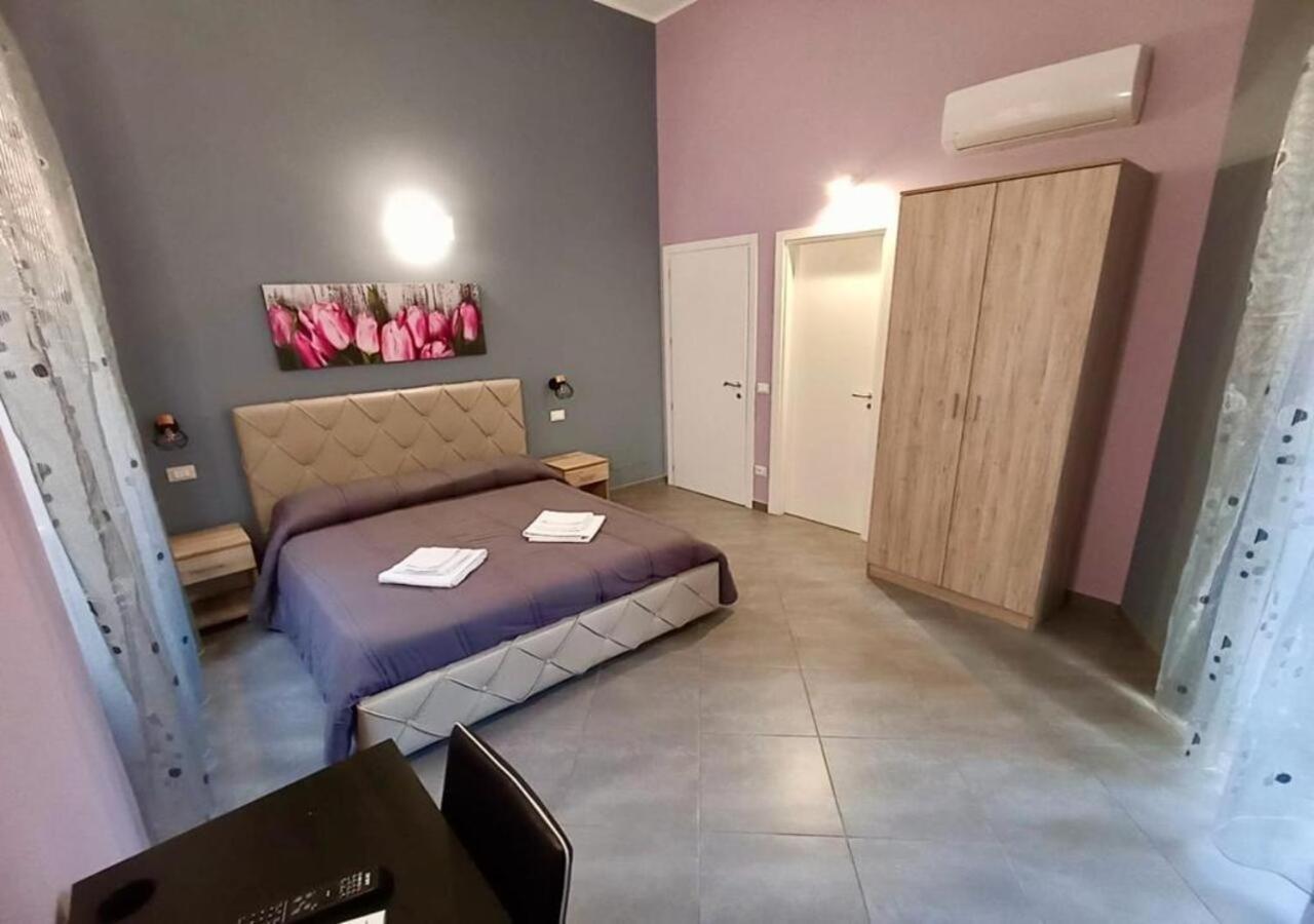 Oasi Del Turista Apartment Palermo Luaran gambar