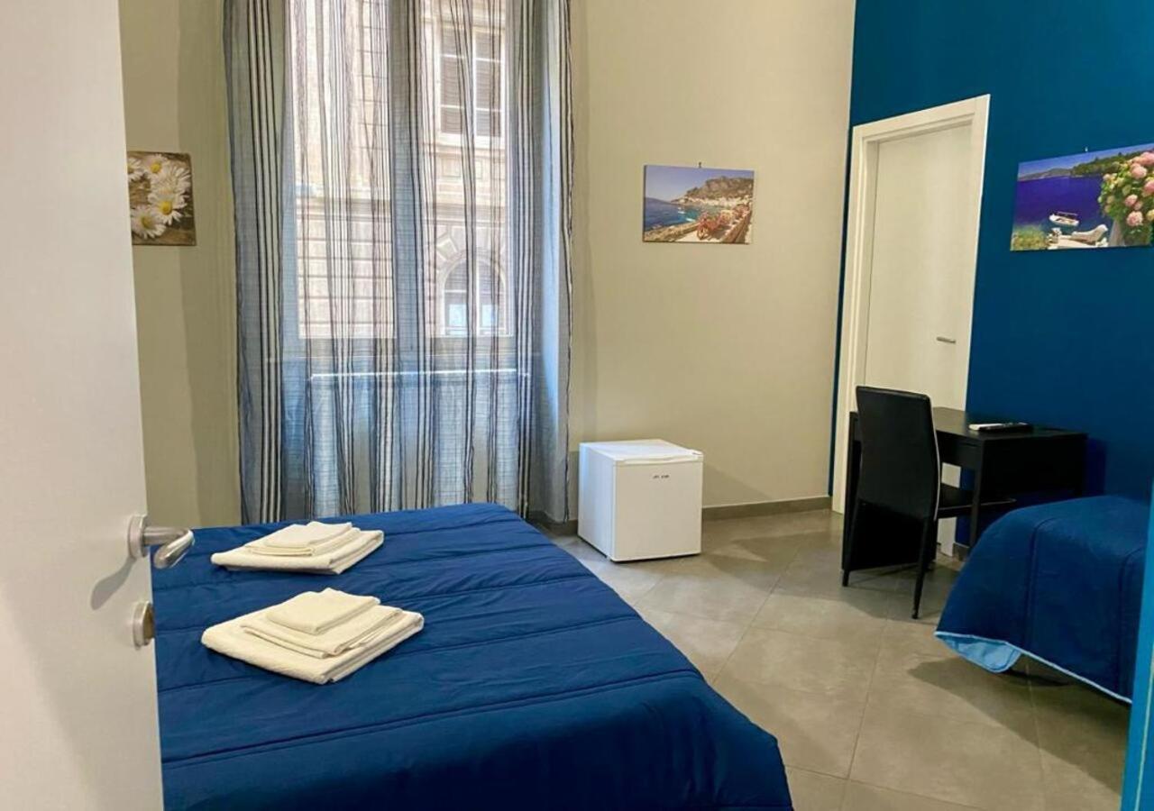 Oasi Del Turista Apartment Palermo Luaran gambar