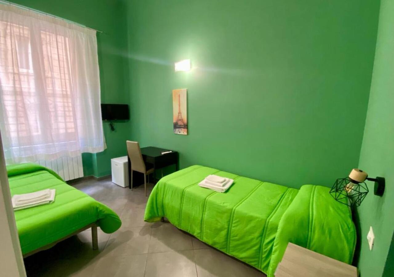 Oasi Del Turista Apartment Palermo Luaran gambar