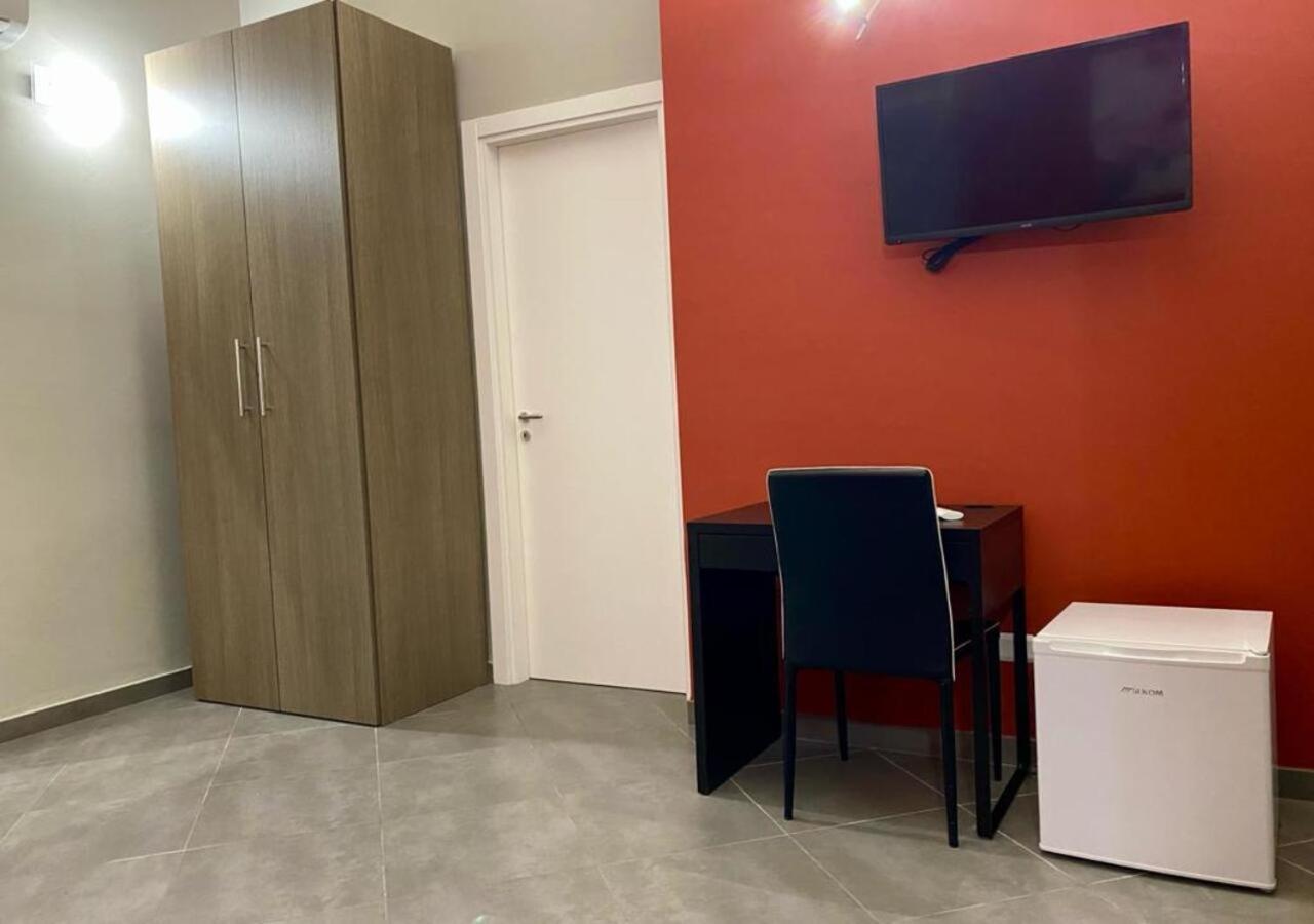 Oasi Del Turista Apartment Palermo Luaran gambar